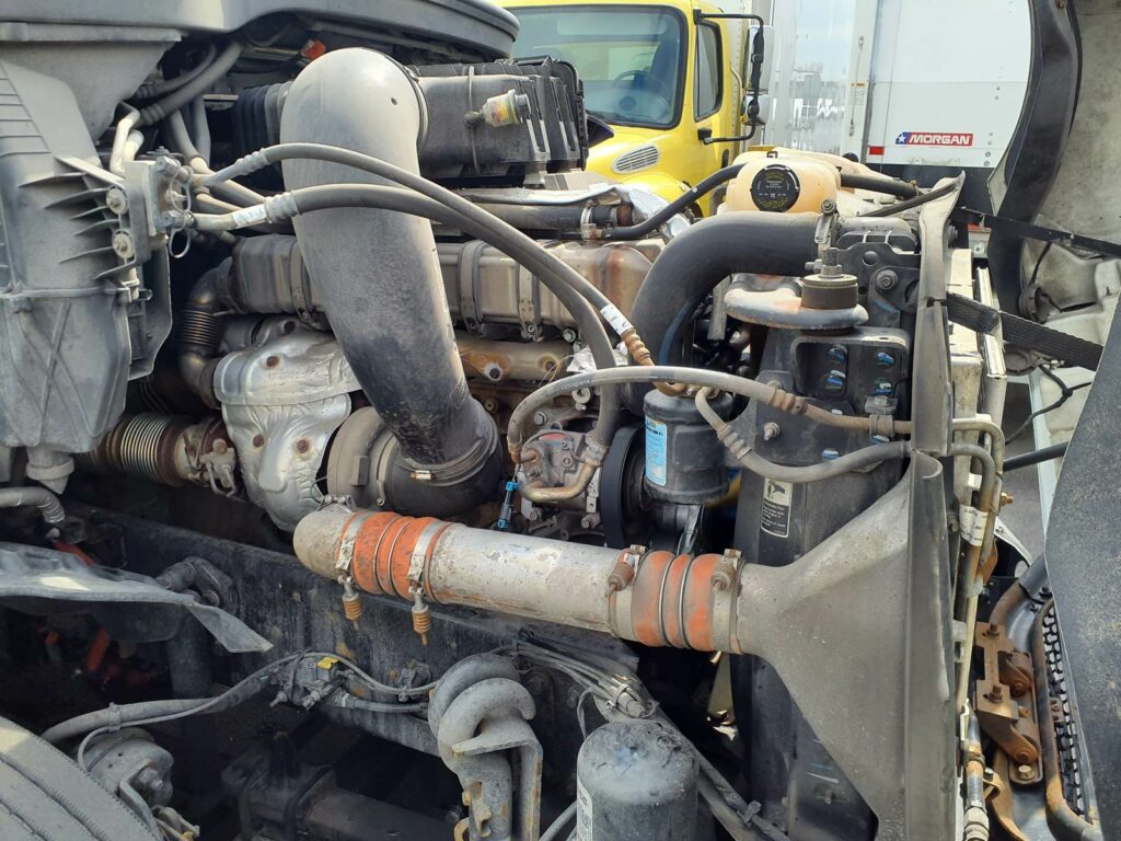 2019 Freightliner Cascadia 126 Sleeper Semi Truck – 72″ Condo Sleeper, 455HP, 12