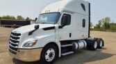 2019 Freightliner Cascadia 126 Sleeper Semi Truck – 72″ Condo Sleeper, 455HP, 12