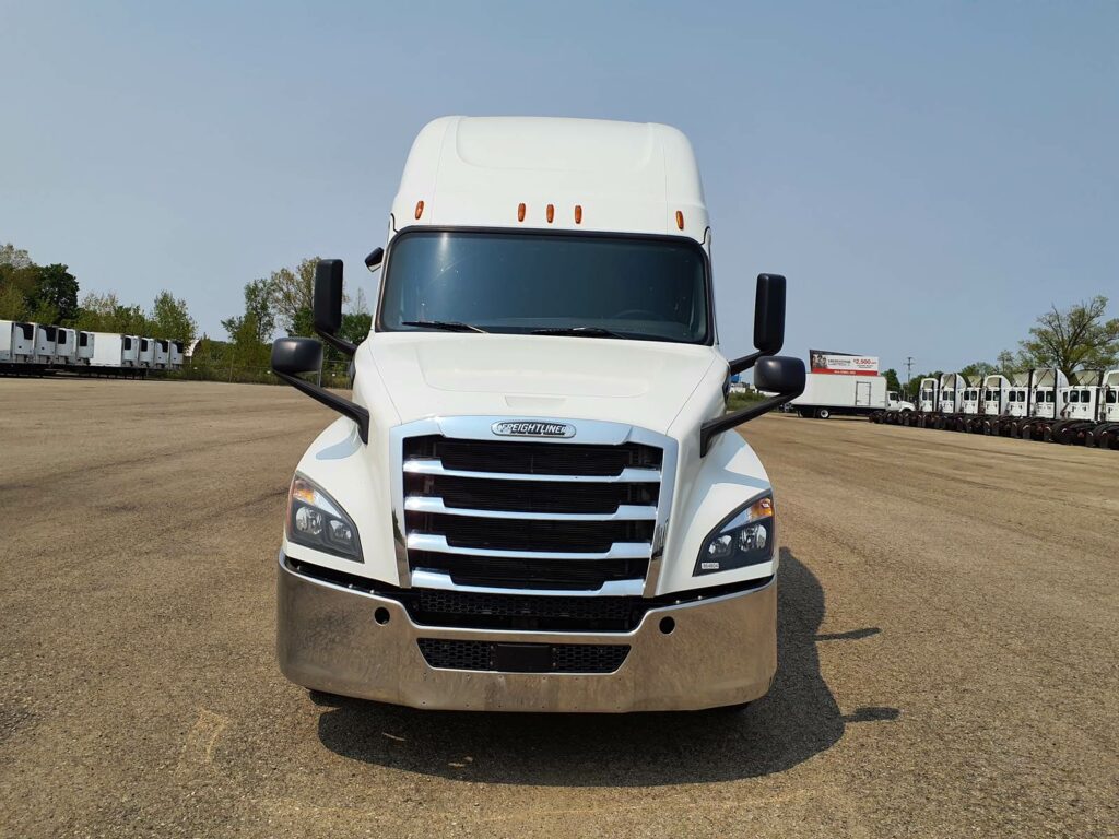 2019 Freightliner Cascadia 126 Sleeper Semi Truck – 72″ Condo Sleeper, 455HP, 12