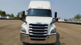 2019 Freightliner Cascadia 126 Sleeper Semi Truck – 72″ Condo Sleeper, 455HP, 12