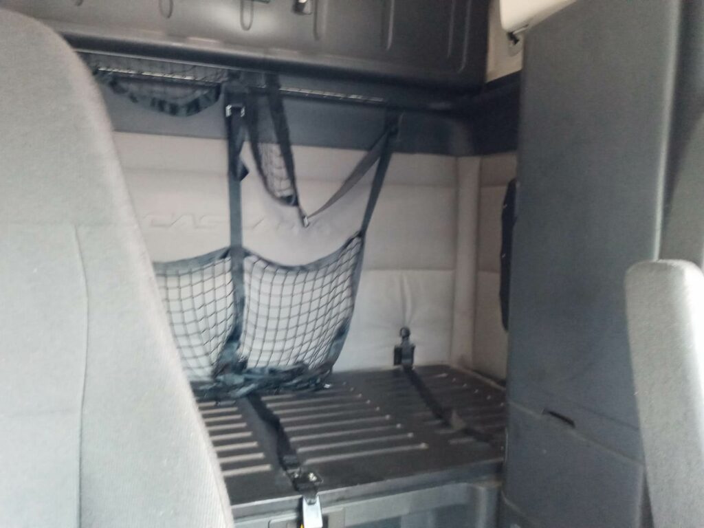 2020 Freightliner Cascadia 126 Sleeper Semi Truck – 72″ Condo Sleeper, 455HP, 12