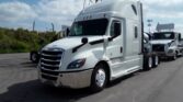 2020 Freightliner Cascadia 126 Sleeper Semi Truck – 72″ Condo Sleeper, 455HP, 12