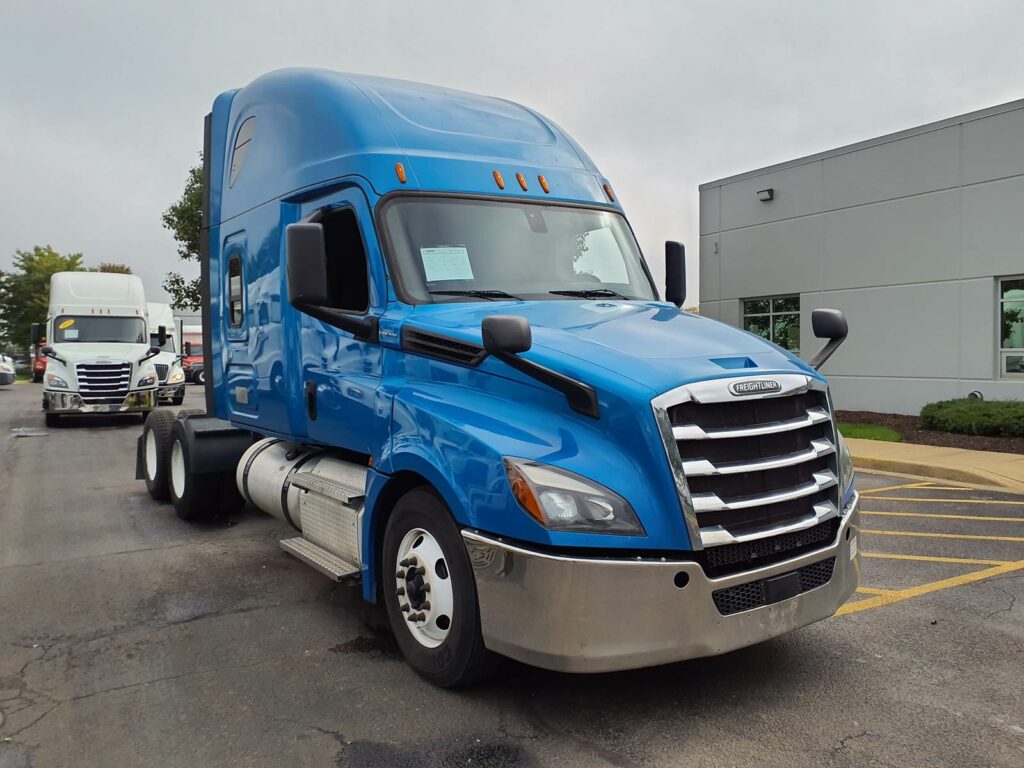 2020 Freightliner Cascadia 126 Sleeper Semi Truck – 72″ Condo Sleeper, 455HP, 12