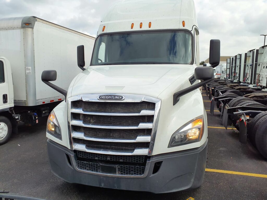 2019 Freightliner Cascadia 126 Sleeper Semi Truck – 72″ Condo Sleeper, 455HP, 12