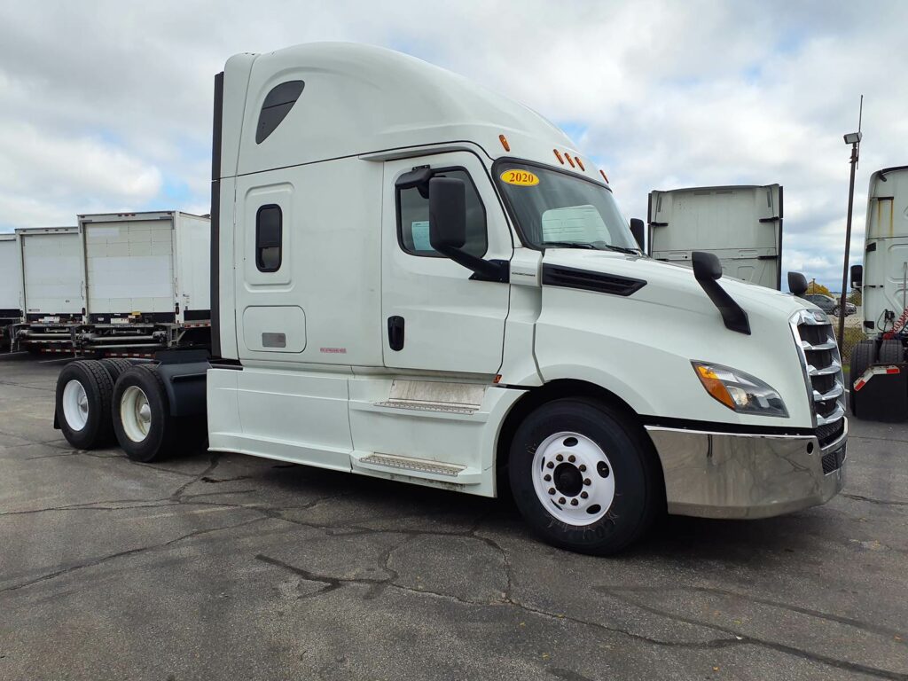 2020 Freightliner Cascadia 126 Sleeper Semi Truck – 72″ Condo Sleeper, 455HP, 12