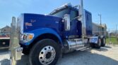 2013 International 9900i Sleeper Semi Truck