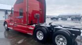 2015 Kenworth T660 Sleeper Semi Truck