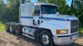 1997 Mack CH613 Sleeper Semi Truck