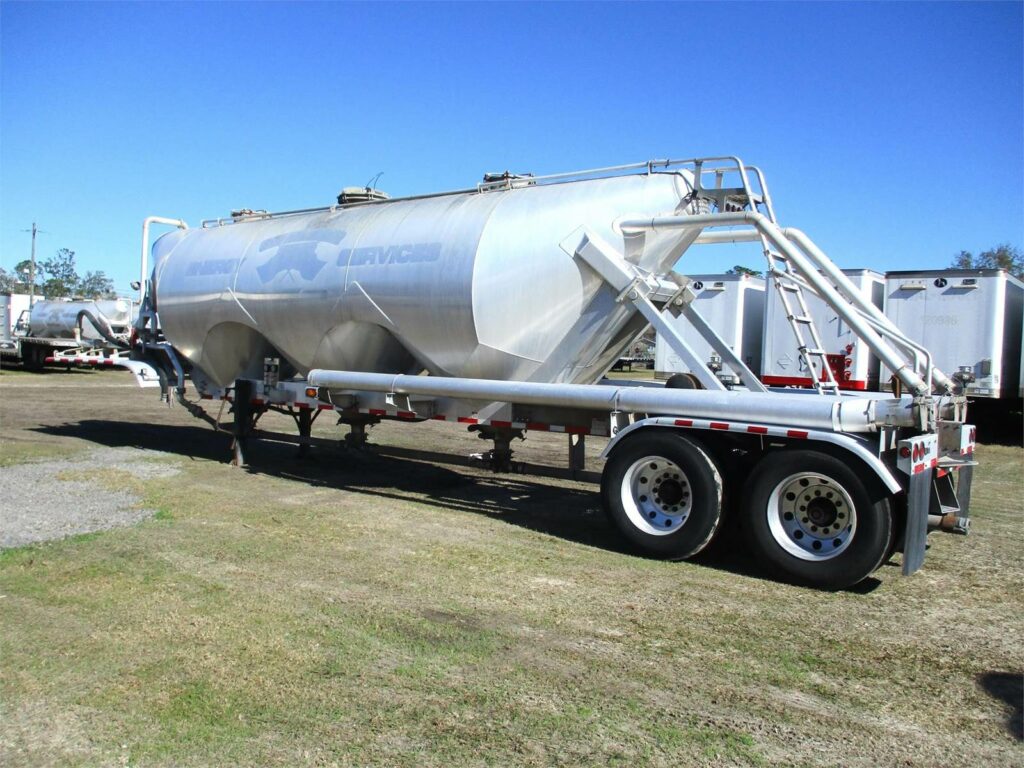 2019 Southern Welding ALUMINUM 1000 CUBIC FT PNEUMATIC TANKER