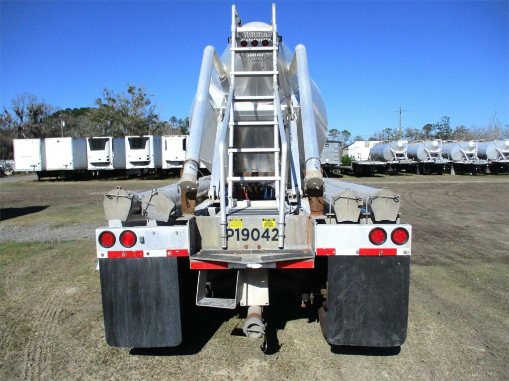 2019 Southern Welding ALUMINUM 1000 CUBIC FT PNEUMATIC TANKER