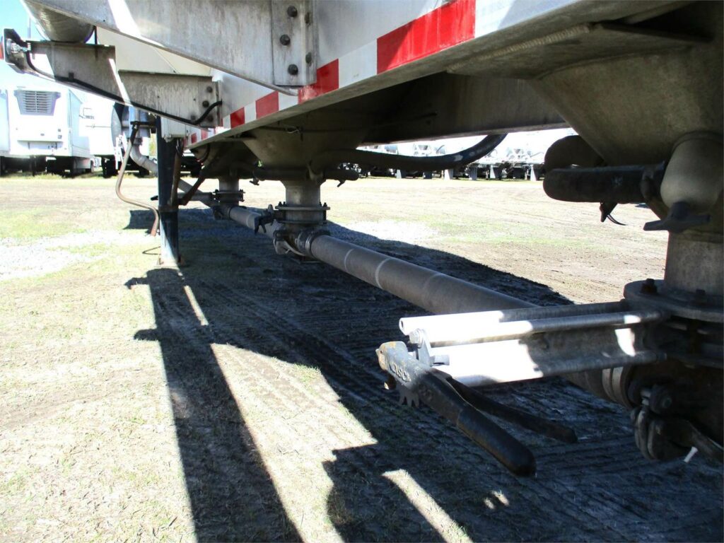 2019 Southern Welding ALUMINUM 1000 CUBIC FT PNEUMATIC TANKER