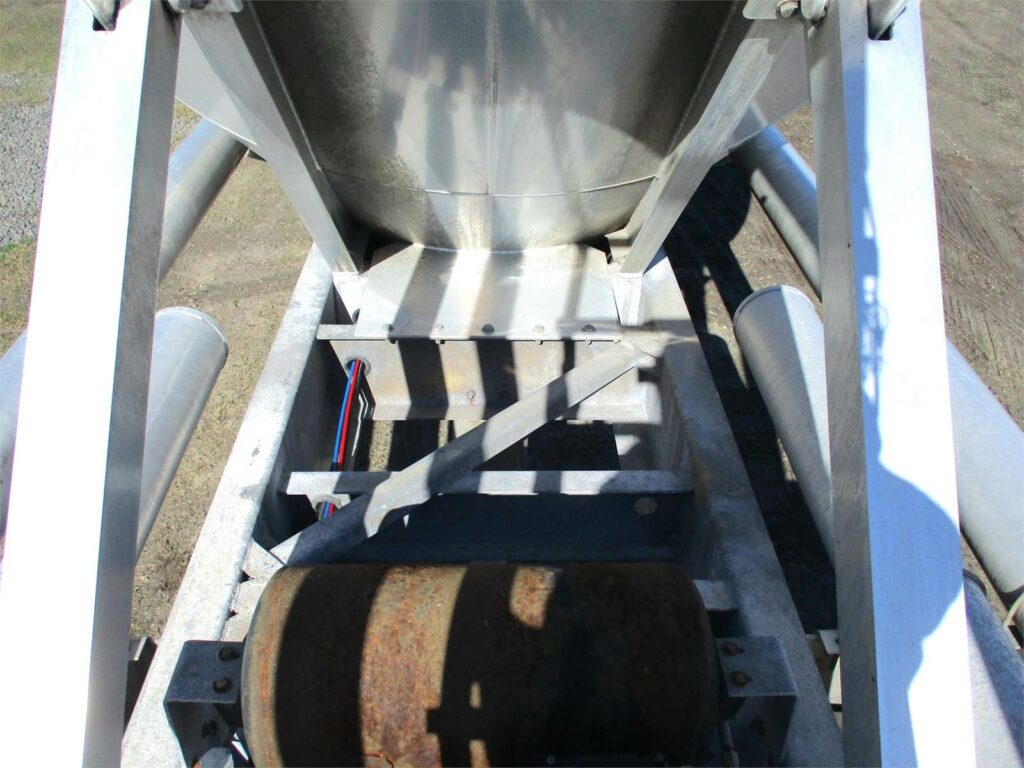 2019 Southern Welding ALUMINUM 1000 CUBIC FT PNEUMATIC TANKER