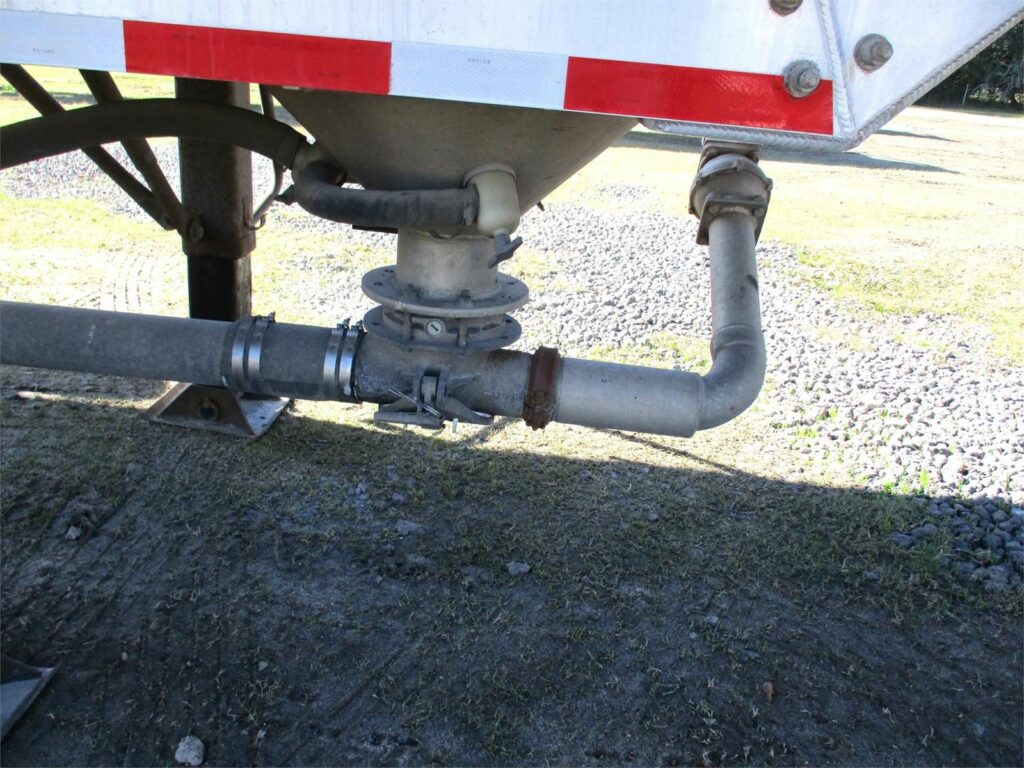 2019 Southern Welding ALUMINUM 1000 CUBIC FT PNEUMATIC TANKER