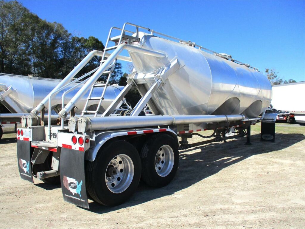 2019 Southern Welding ALUMINUM 1000 CUBIC FT PNEUMATIC TANKER