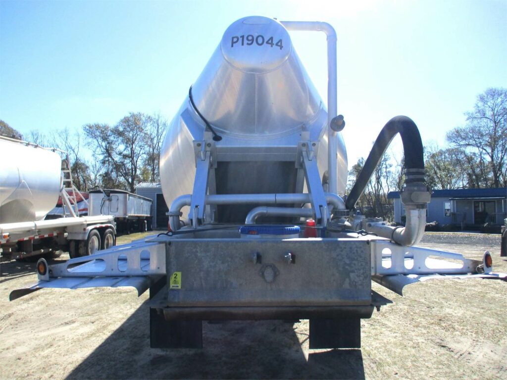 2019 Southern Welding ALUMINUM 1000 CUBIC FT PNEUMATIC TANKER