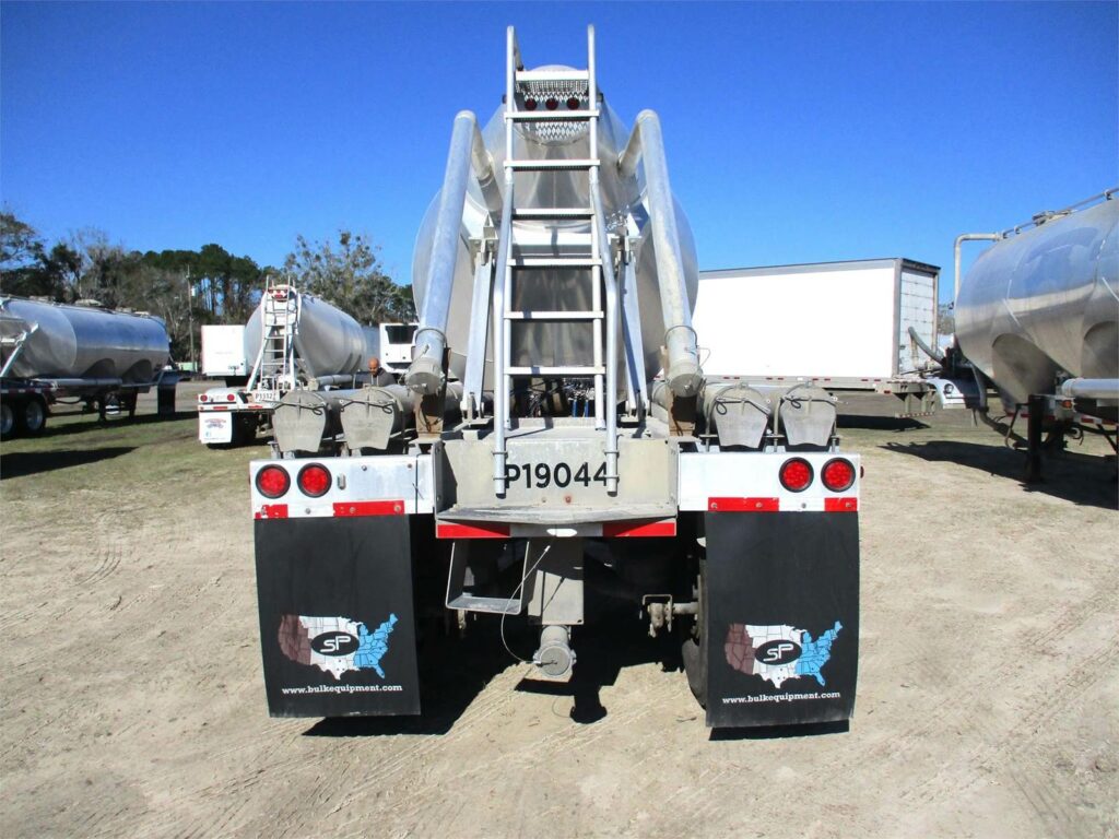 2019 Southern Welding ALUMINUM 1000 CUBIC FT PNEUMATIC TANKER