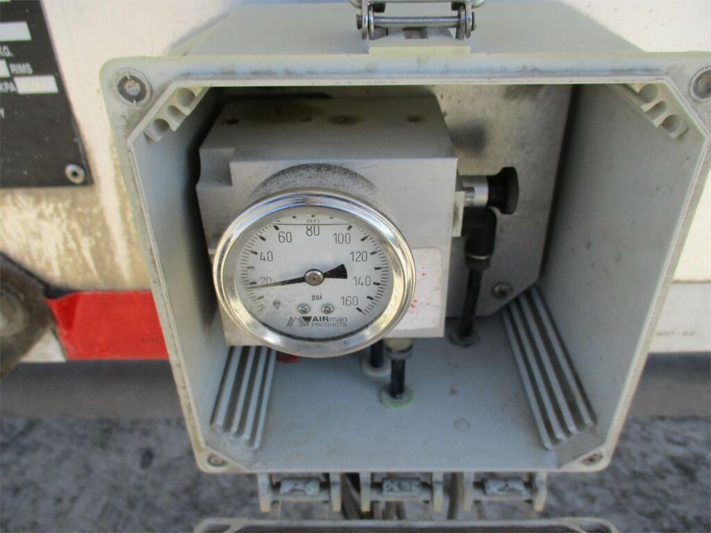 2019 Southern Welding ALUMINUM 1000 CUBIC FT PNEUMATIC TANKER