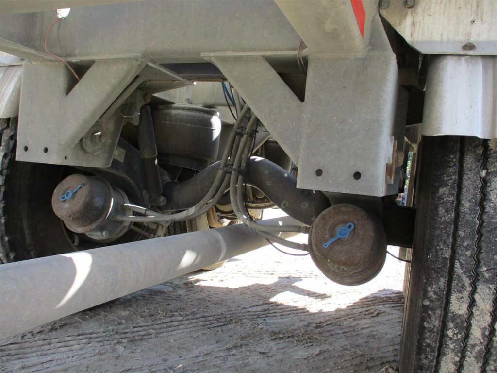 2019 Southern Welding ALUMINUM 1000 CUBIC FT PNEUMATIC TANKER