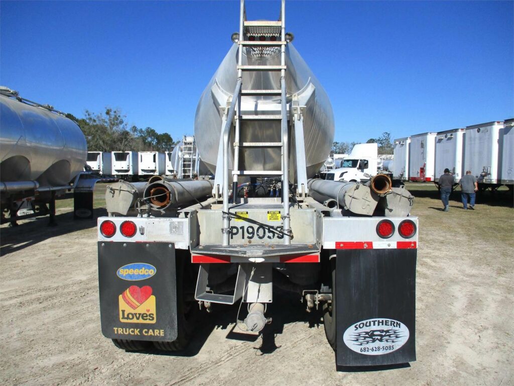 2019 Southern Welding ALUMINUM 1000 CUBIC FT PNEUMATIC TANKER