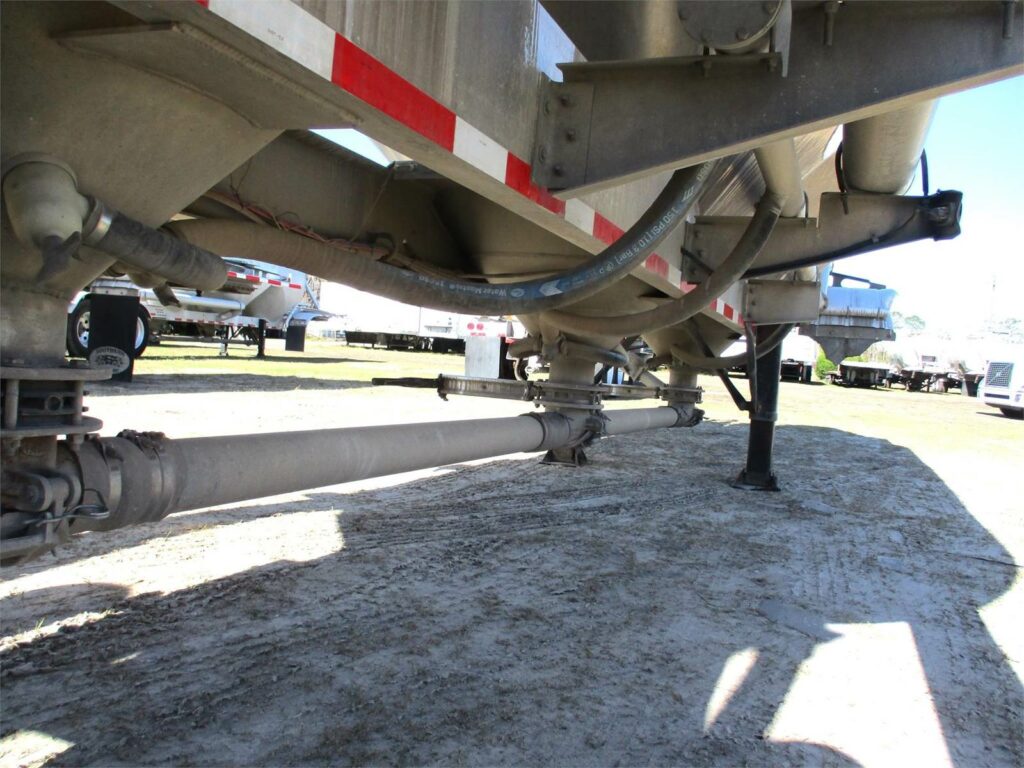 2019 Southern Welding ALUMINUM 1000 CUBIC FT PNEUMATIC TANKER