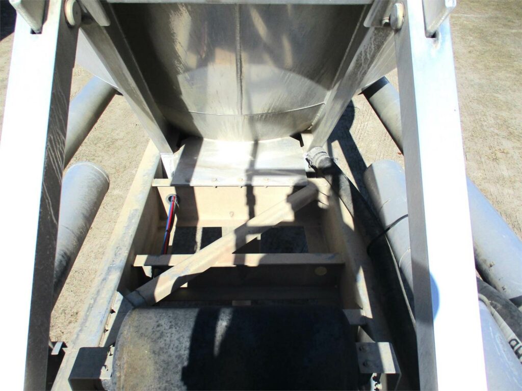 2019 Southern Welding ALUMINUM 1000 CUBIC FT PNEUMATIC TANKER