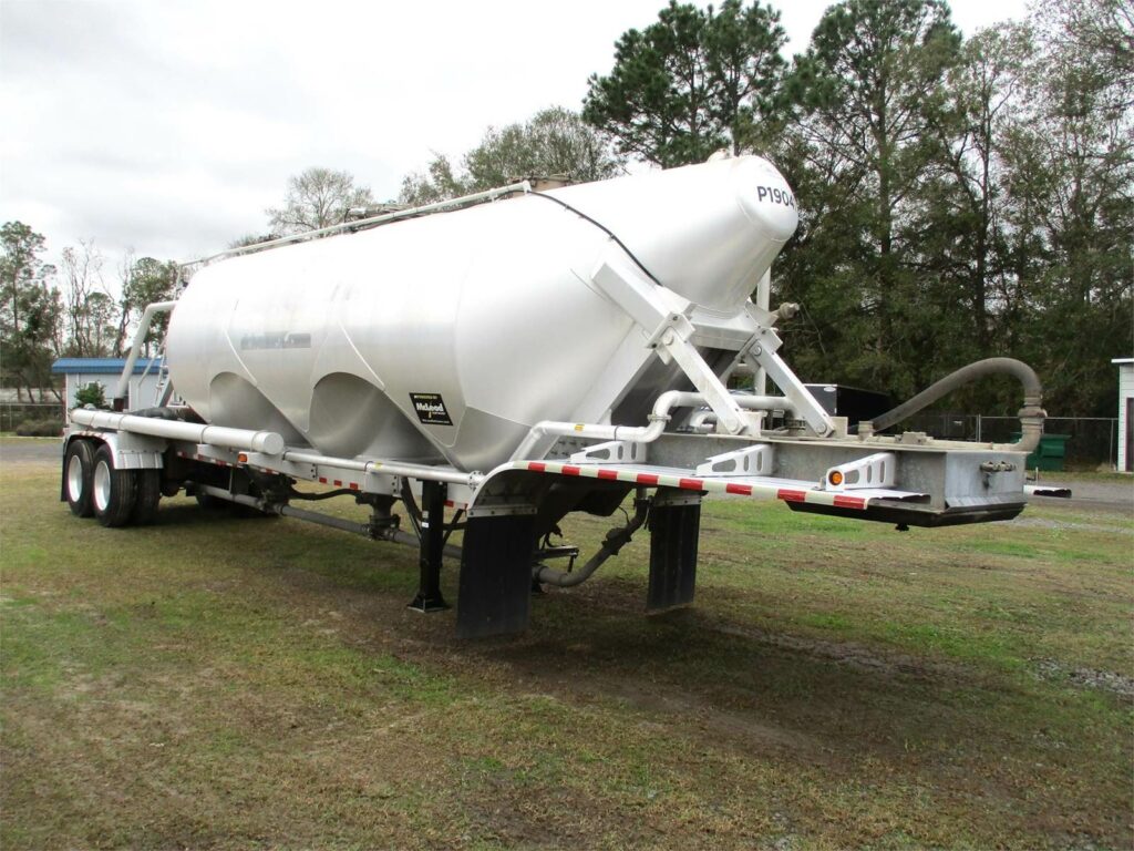 2019 Southern Welding ALUMINUM 1000 CUBIC FT PNEUMATIC TANKER
