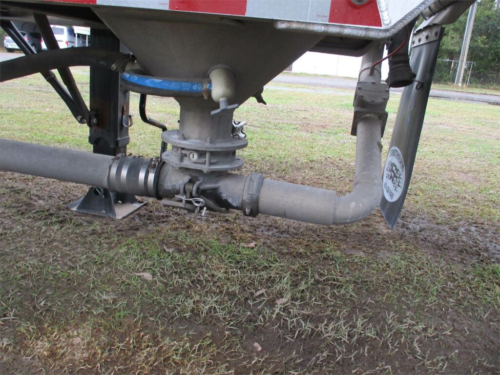 2019 Southern Welding ALUMINUM 1000 CUBIC FT PNEUMATIC TANKER