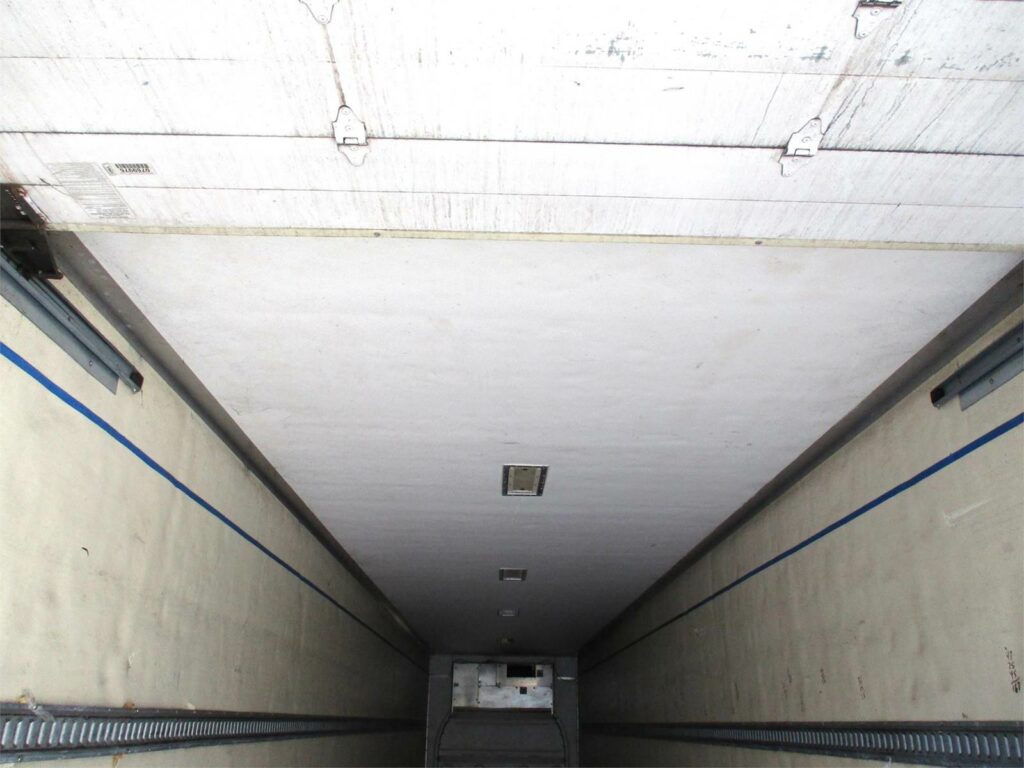 2008 UTILITY 53×102