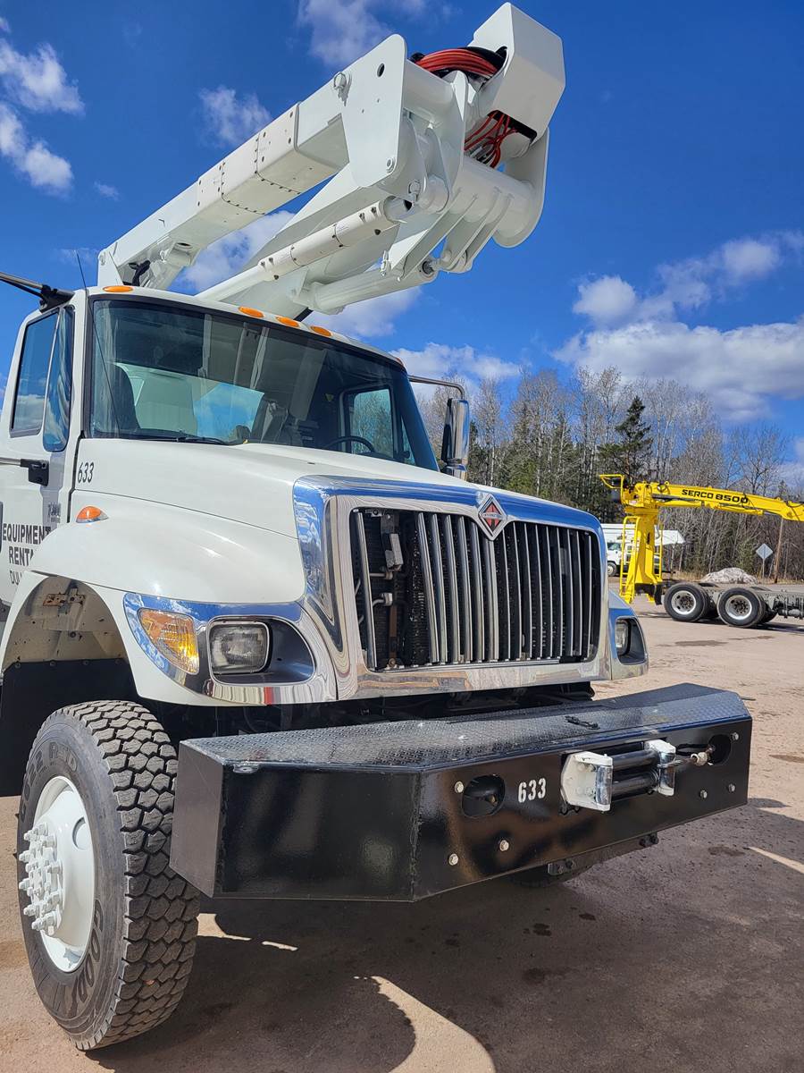 2007 International 7300 4X4 Bucket Truck - Terex Hi-Ranger TL50M Aerial ...