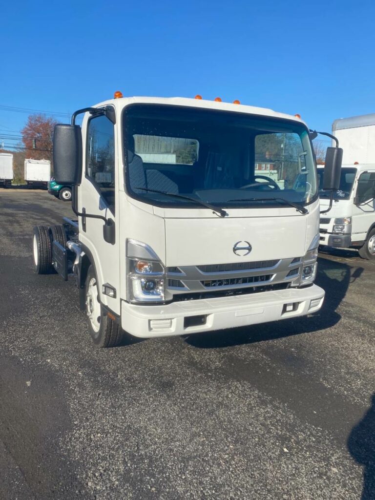 2024 Hino S5 Single Axle Cab & Chassis Truck – 215HP