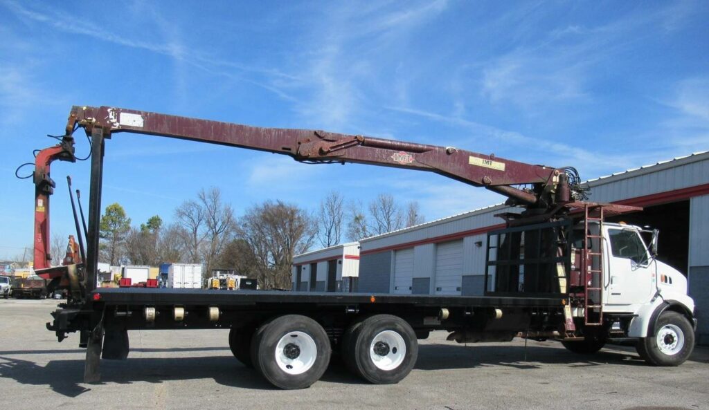 2004 Sterling LT9513 Crane Truck – 2003 IMT 16000SII Knuckle Boom Crane, 8Ll