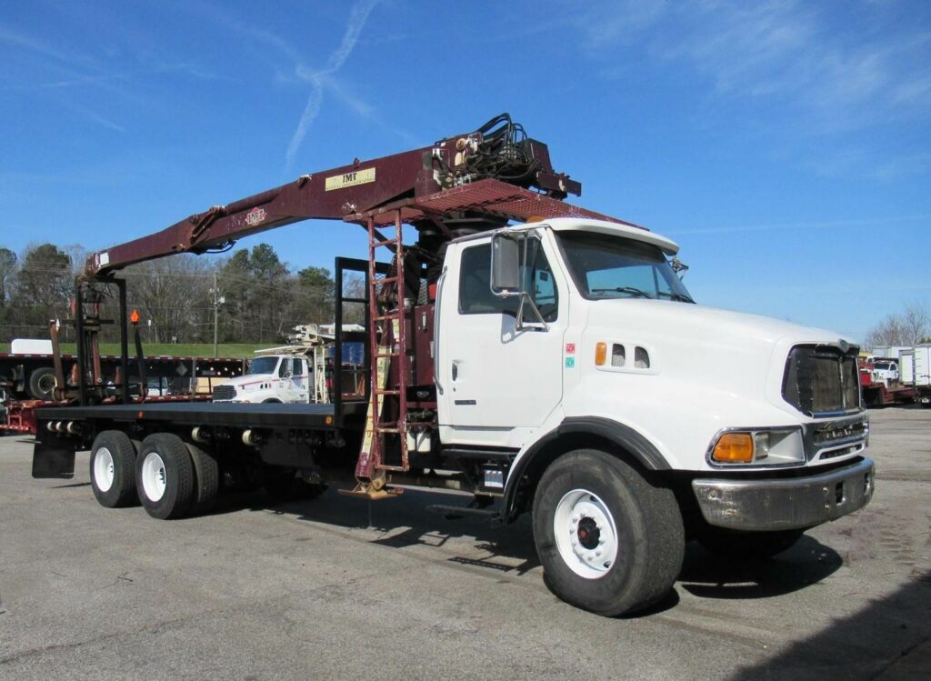 2004 Sterling LT9513 Crane Truck – 2003 IMT 16000SII Knuckle Boom Crane, 8Ll