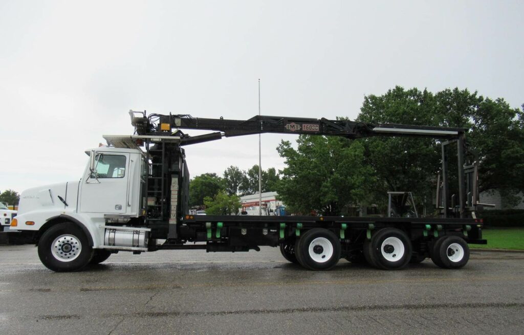 Western Star 4900 Crane Truck – 2005 IMT 16000SIII Knuckle Boom Crane, 10 Spd