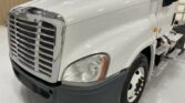 2014 Freightliner Cascadia 125 Day Cab Truck – Cummins 450HP, 10 Speed Ultrashift Manual