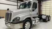 2017 Freightliner Cascadia 125 Day Cab Truck – Detroit 475HP, 10 Speed Ultrashift Manual