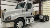 2017 Freightliner Cascadia 125 Day Cab Truck – Detroit 475HP, 10 Speed Ultrashift Manual