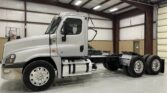 2017 Freightliner Cascadia 125 Day Cab Truck – Detroit 475HP, 10 Speed Ultrashift Manual