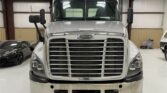 2017 Freightliner Cascadia 125 Day Cab Truck – Detroit 475HP, 10 Speed Ultrashift Manual