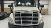 2016 Freightliner Cascadia 125 Single Axle Day Cab Truck – Detroit 410HP, 10 Speed Ultrashift Manual