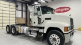 2018 Mack Pinnacle CHU613 Day Cab Truck – MP8 445HP