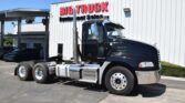 2016 Mack Pinnacle CHU613 Day Cab Truck – MP8-415C 415HP, 10 Speed Manual