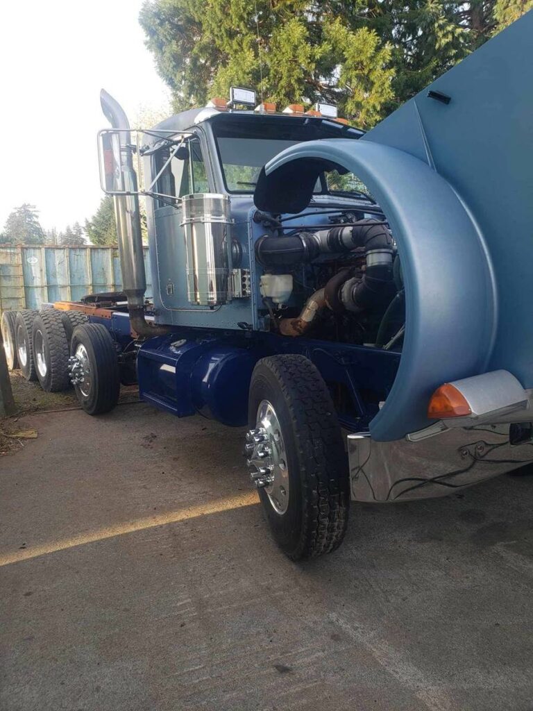 1990 Peterbilt 378 5 axle (quad) day cab tractor