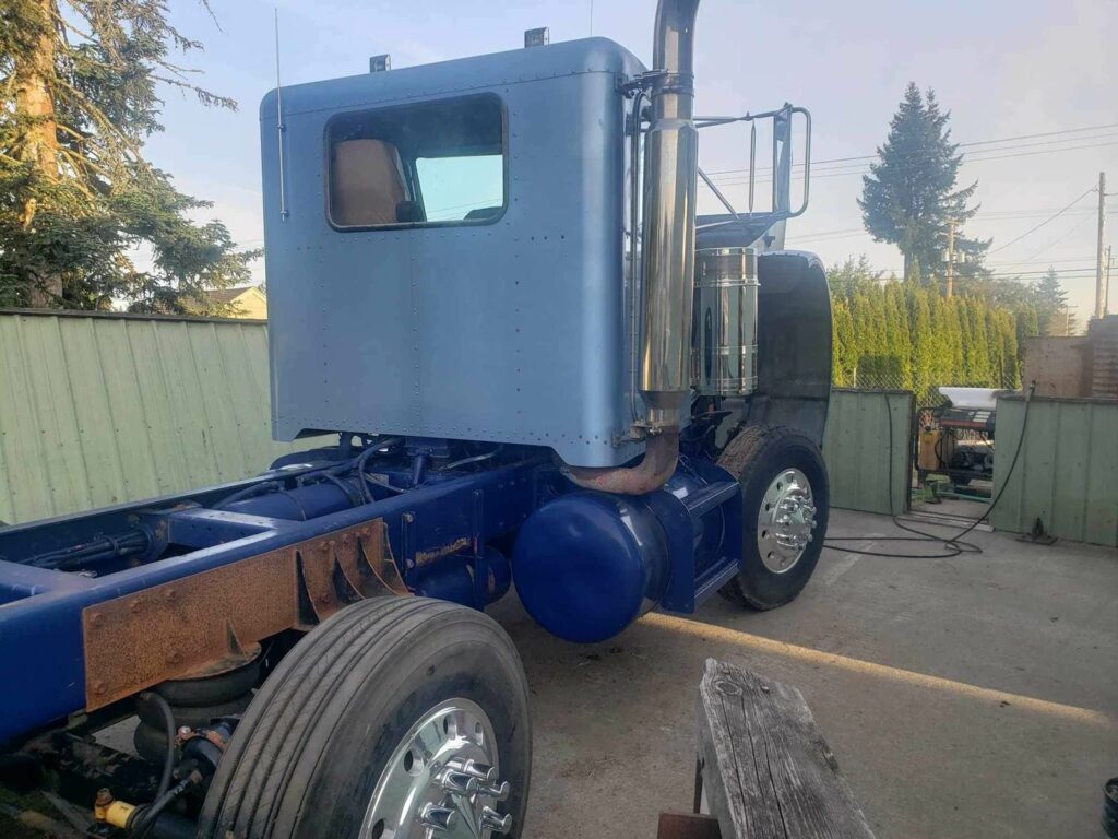 1990 Peterbilt 378 5 axle (quad) day cab tractor