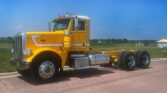 2008 Peterbilt 388 Day Cab 318,000 Miles Cummins ISX15 500 HP