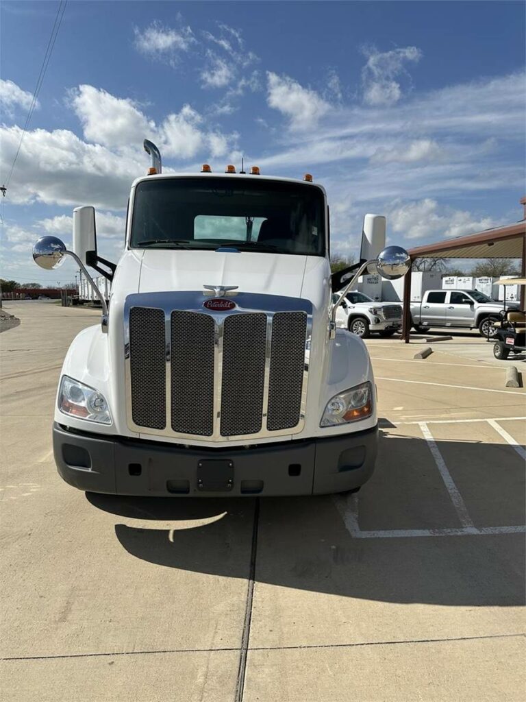 2020 Peterbilt 579 Single Axle Day Cab Truck – Paccar 430HP, 12 Speed Endurant Amt