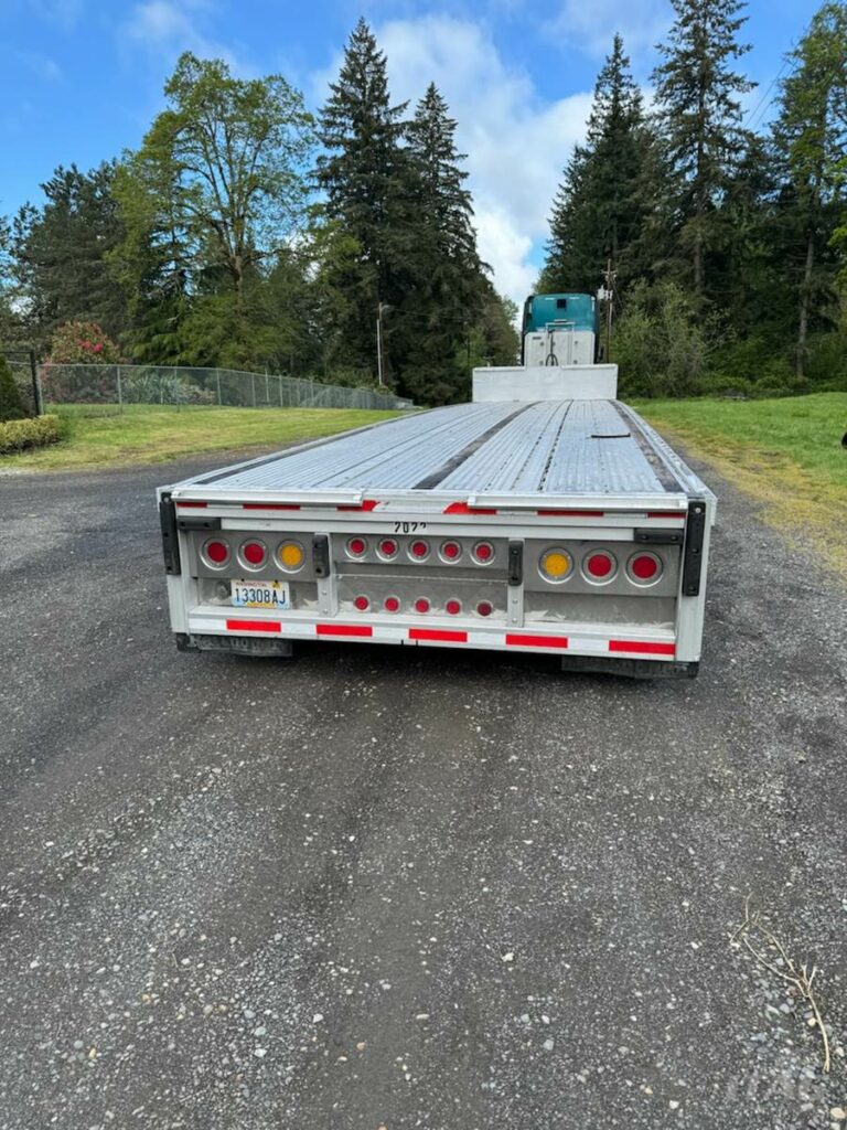 2017 Reitnouer 48ft Drop Deck Trailer – All Aluminum, Aluminum Floor, Spread Axle, Toolboxes, Ramps, Load Scale