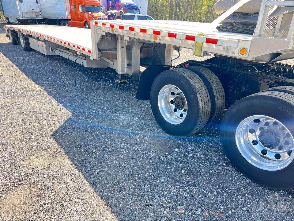 2018 Reitnouer 53ft Drop Deck Trailer – All Aluminum, Aluminum Floor, Rear Sliding Axle, Toolbox, Ramps, Dunnage Rack, Big Bubba