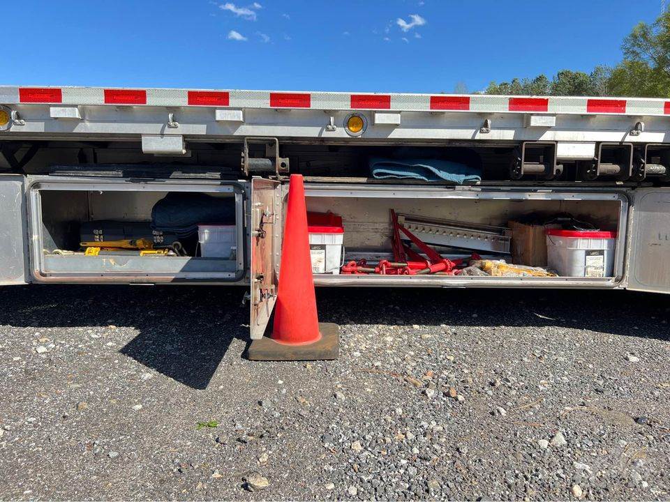 2018 Reitnouer 53ft Drop Deck Trailer – All Aluminum, Aluminum Floor, Rear Sliding Axle, Toolbox, Ramps, Dunnage Rack, Big Bubba