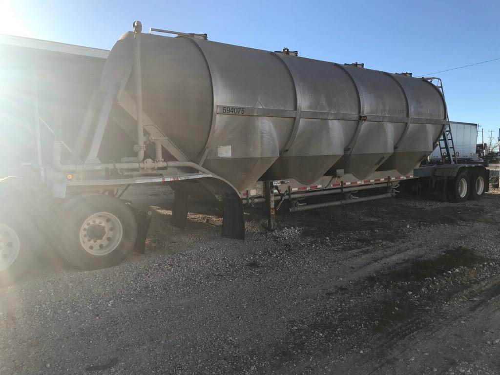 1994 Polar Aluminum Dry Bulk / Pneumatic Tank Trailer