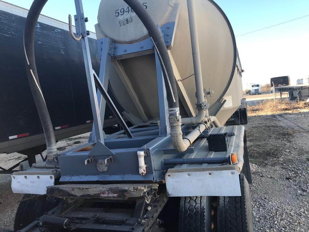 1994 Polar Aluminum Dry Bulk / Pneumatic Tank Trailer